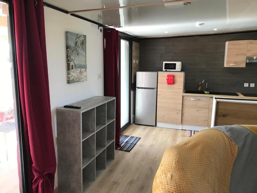 Le Flamboyant Avec Piscine Chauffee 30° Et Jacuzzi Lejlighed Saint-André Eksteriør billede